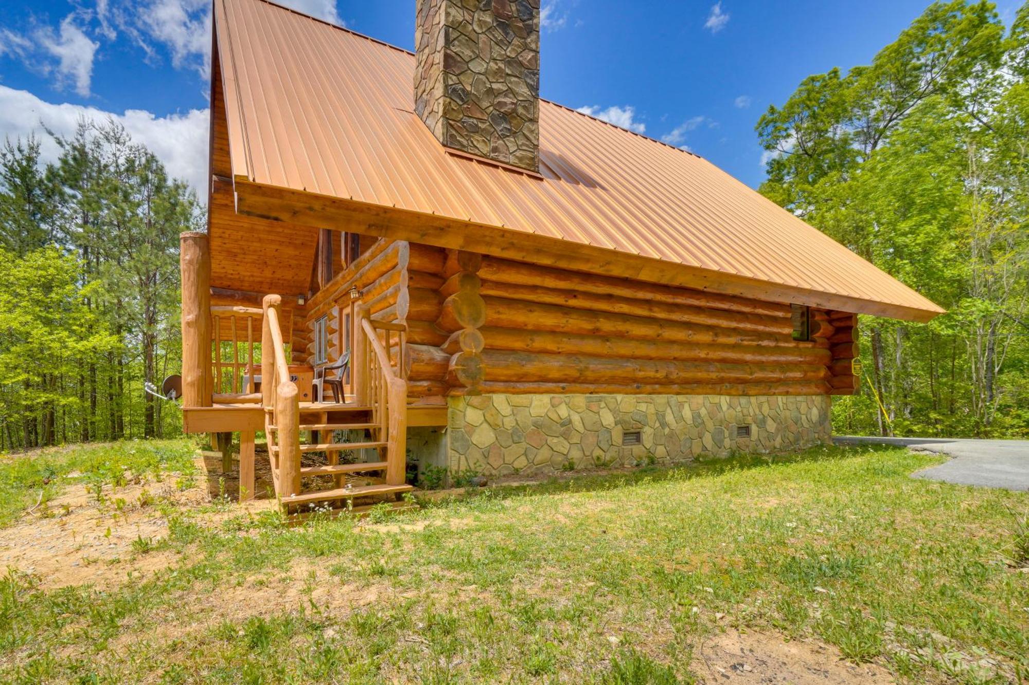 Gatlinburg Cabin With Hot Tub About 11 Miles To Downtown Exterior photo